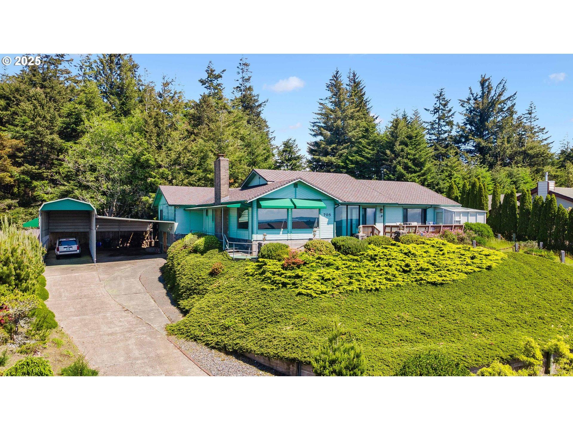 Prefontaine Dr, Coos Bay, OR 97420
