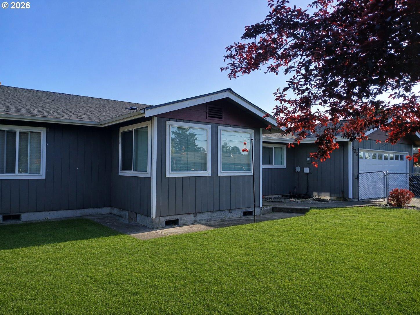 S Hazel St, Brookings, OR 97415