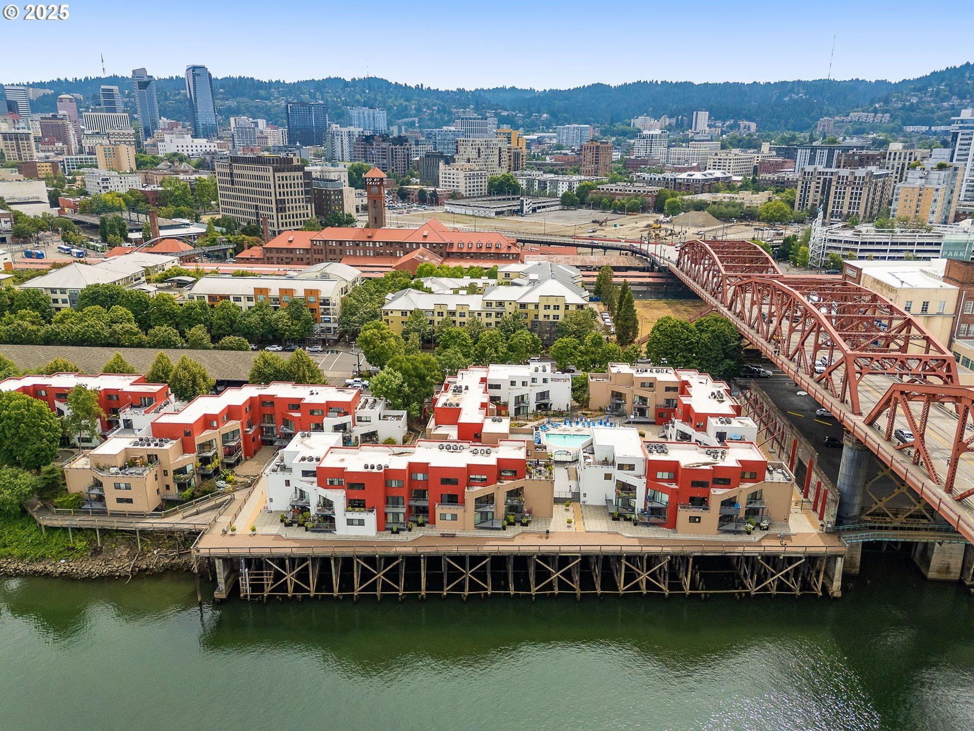 Nw Naito Pkwy, Portland, OR 97209