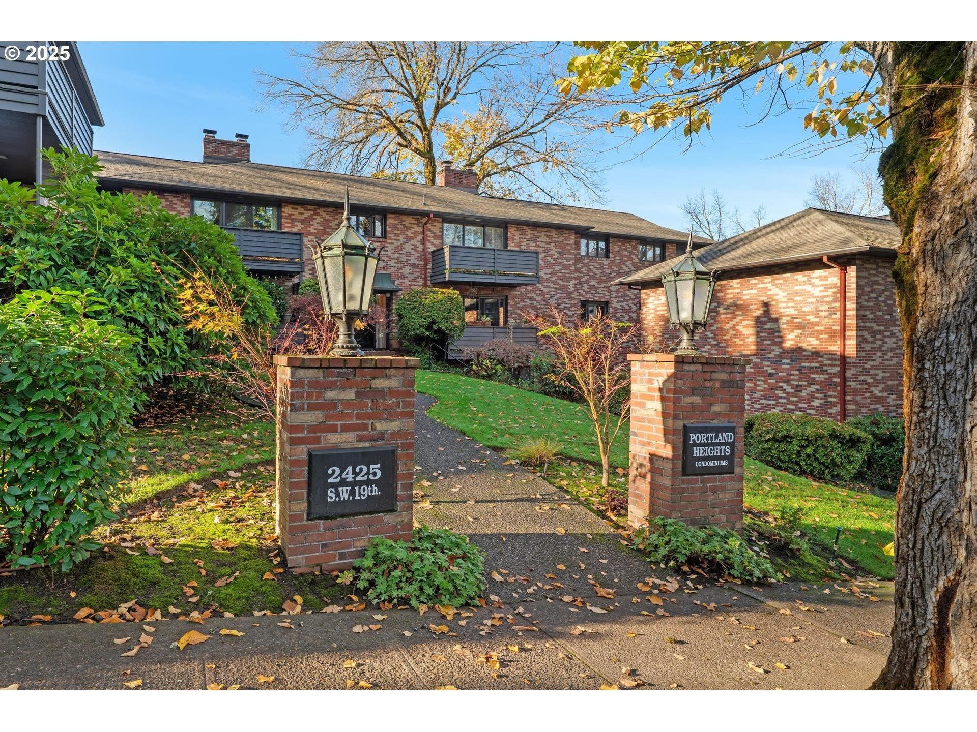 Sw 19th Ave, Portland, OR 97201