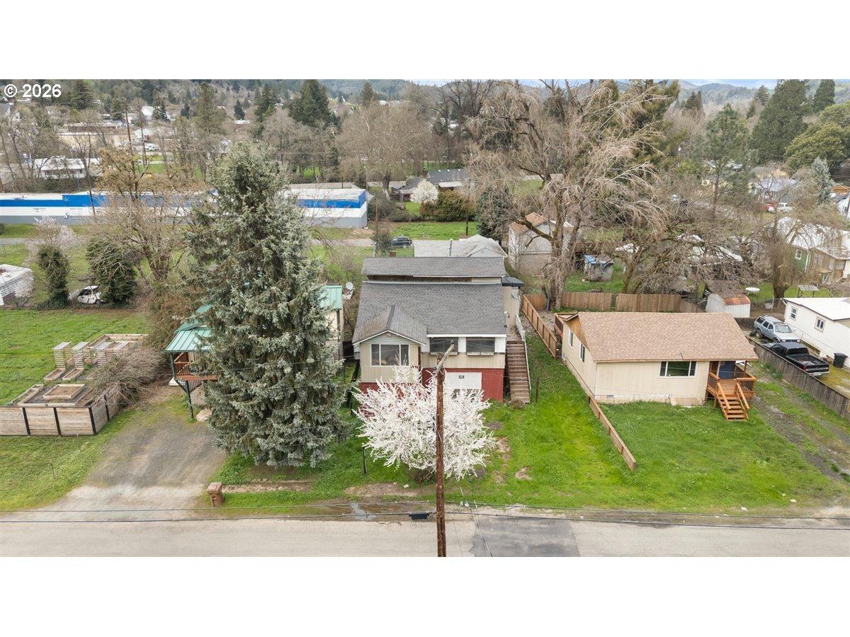 Se Mill St, Myrtle Creek, OR 97457