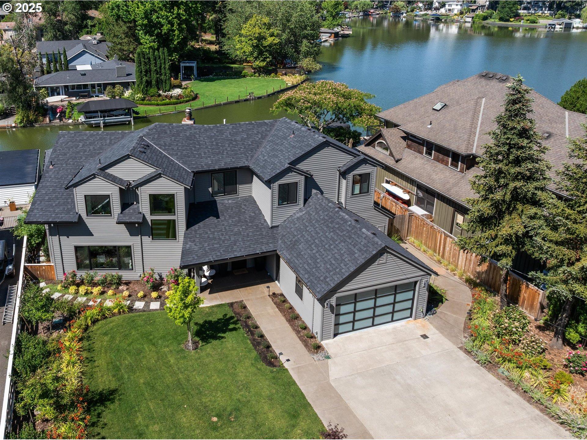 Westbay Rd, Lake Oswego, OR 97035