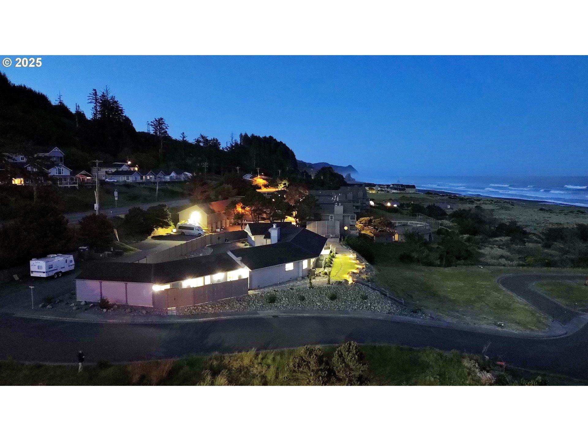 Rubys Way, Gold Beach, OR 97444