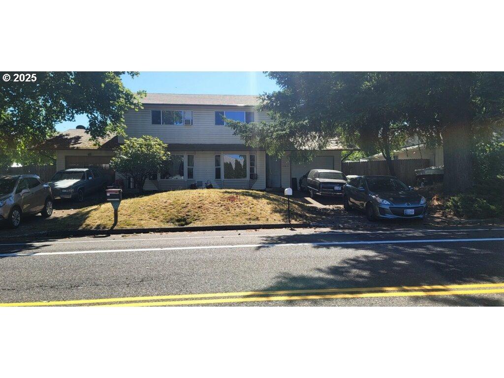 Se 1st St, Vancouver, WA 98684