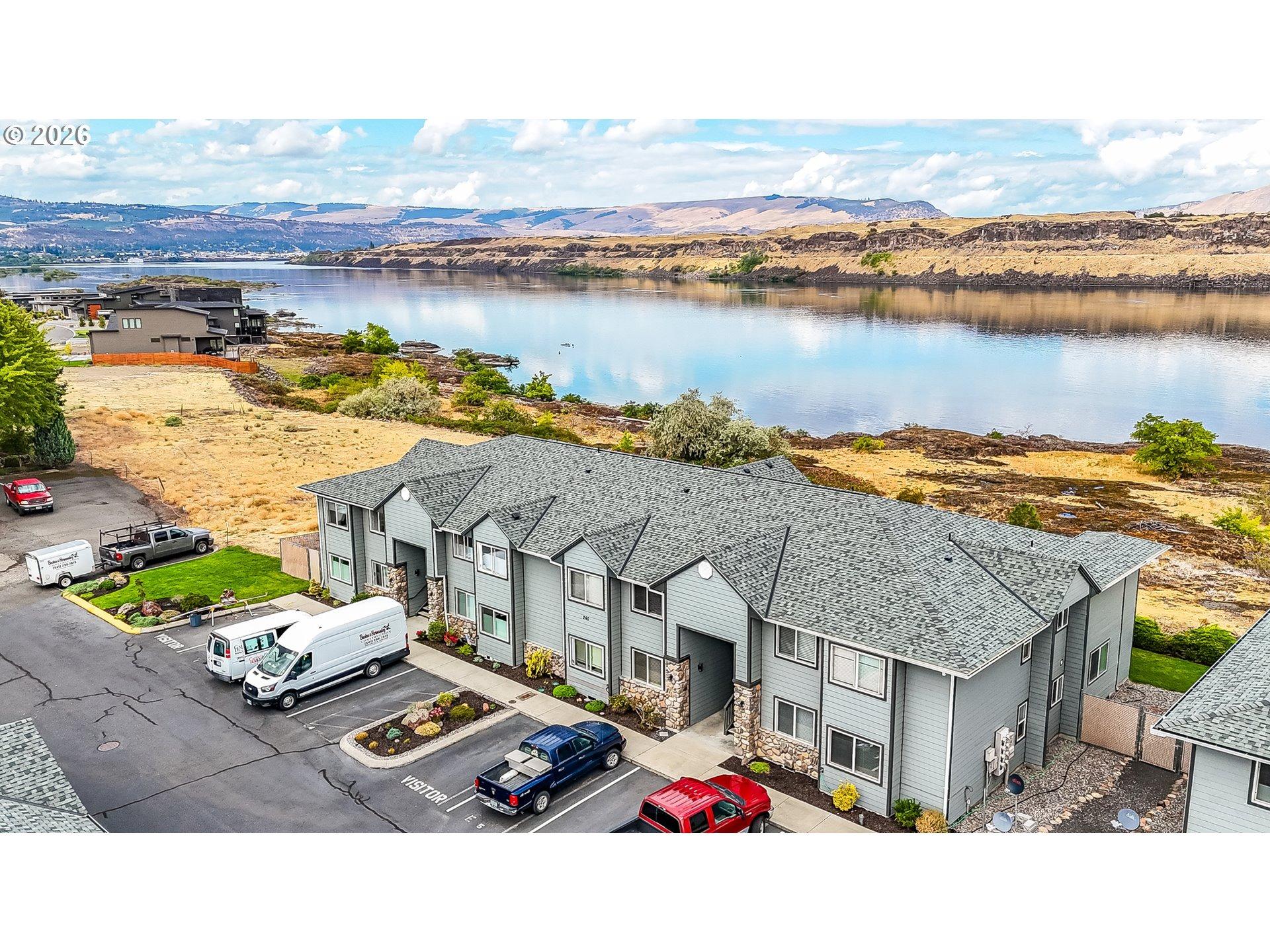 # 7 Lone Pine Ln, The Dalles, OR 97058