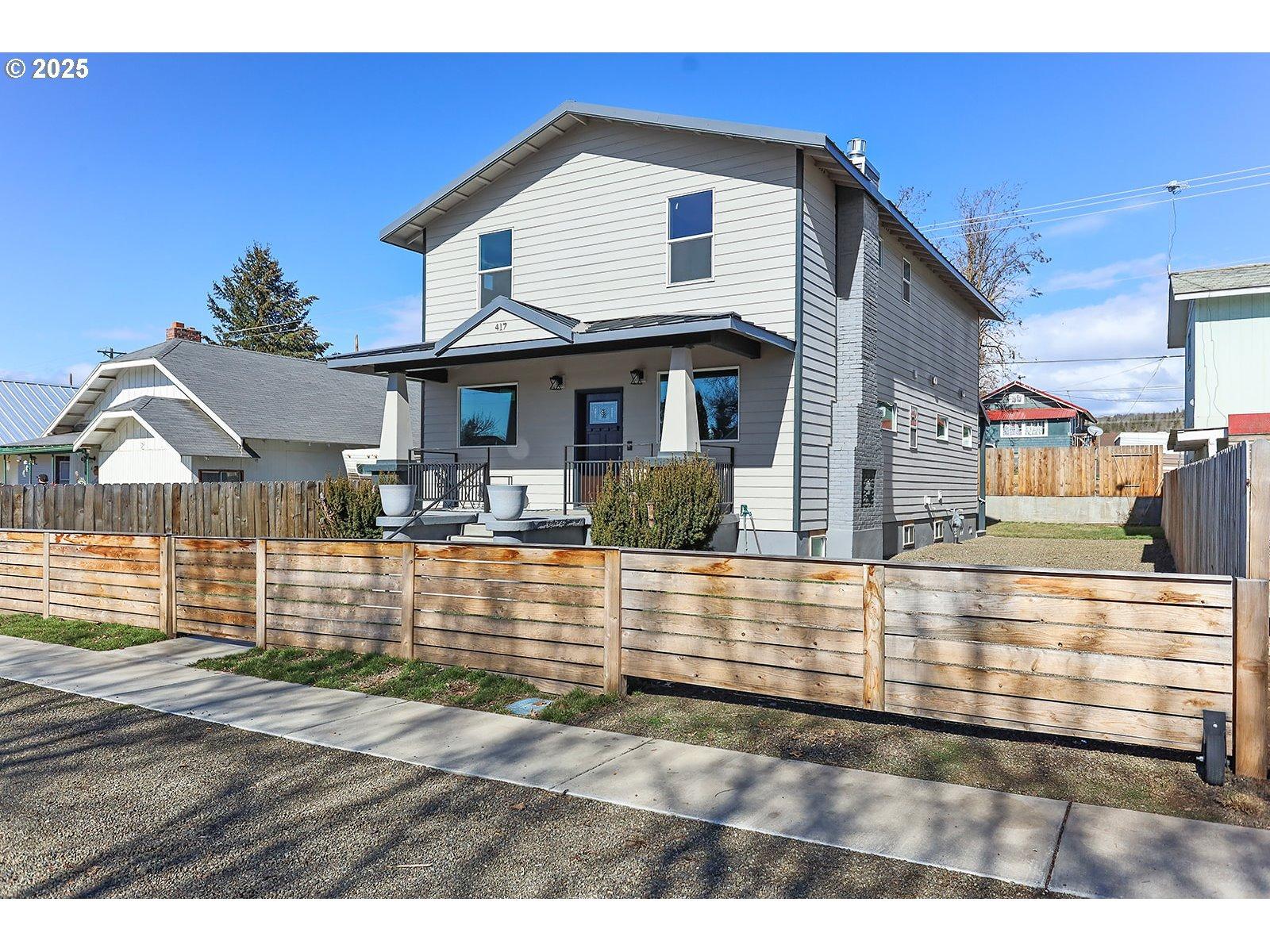 E Main St, Goldendale, WA 98620