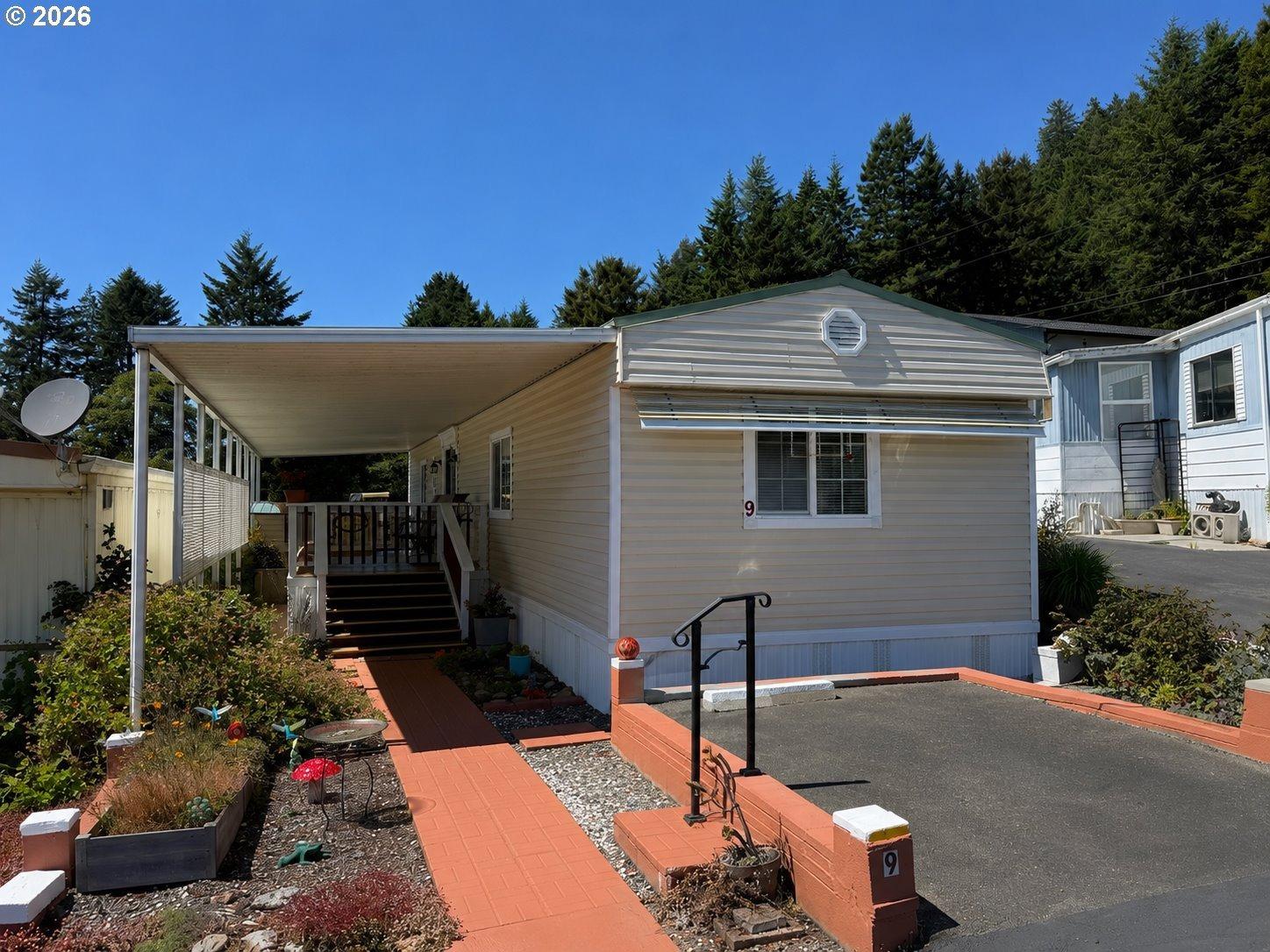 Highway 101 S, Brookings, OR 97415