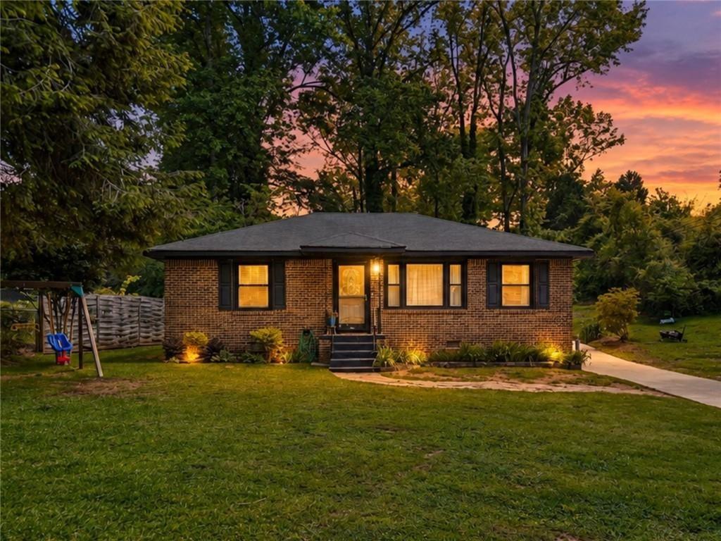 Springer Dr, Griffin, GA 30224