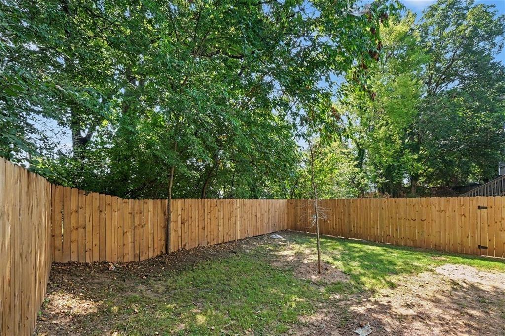 Vinings Grove St Nw, Atlanta, GA 30310