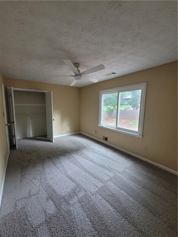 Cole Dr Sw, Lilburn, GA 30047