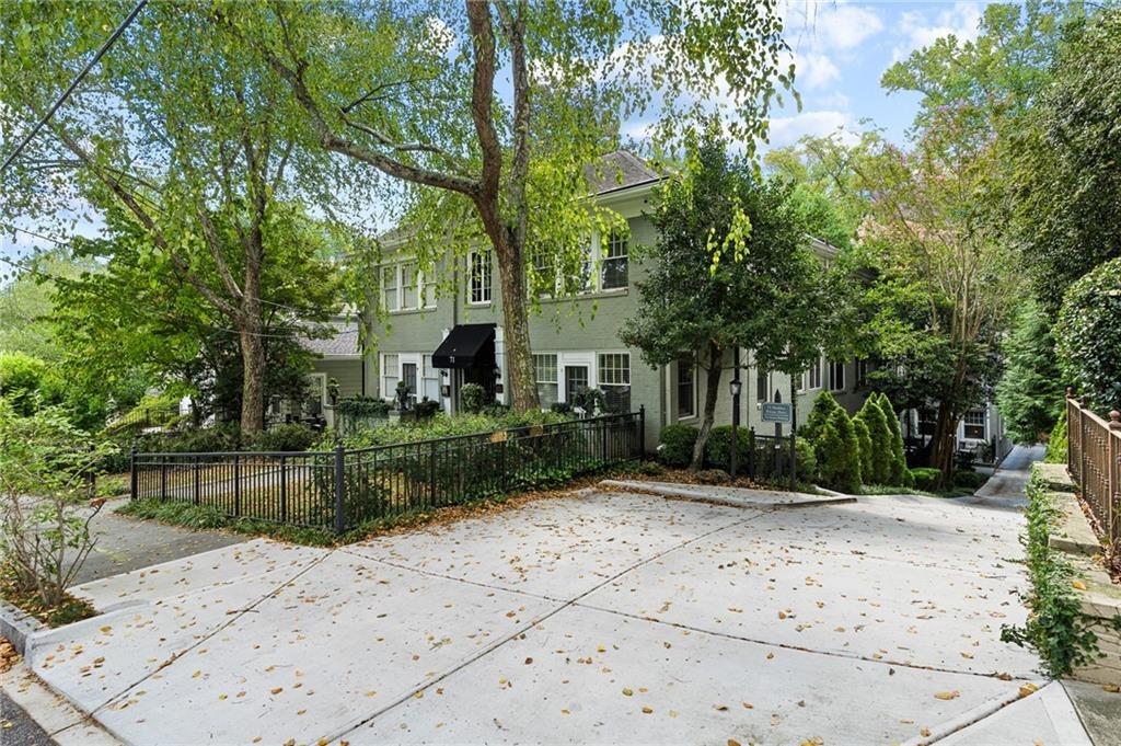 Maddox Dr Ne, Atlanta, GA 30309