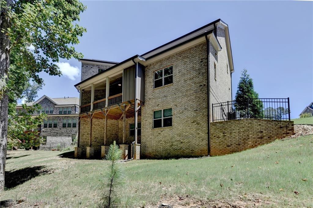 Settles Creek Way, Suwanee, GA 30024