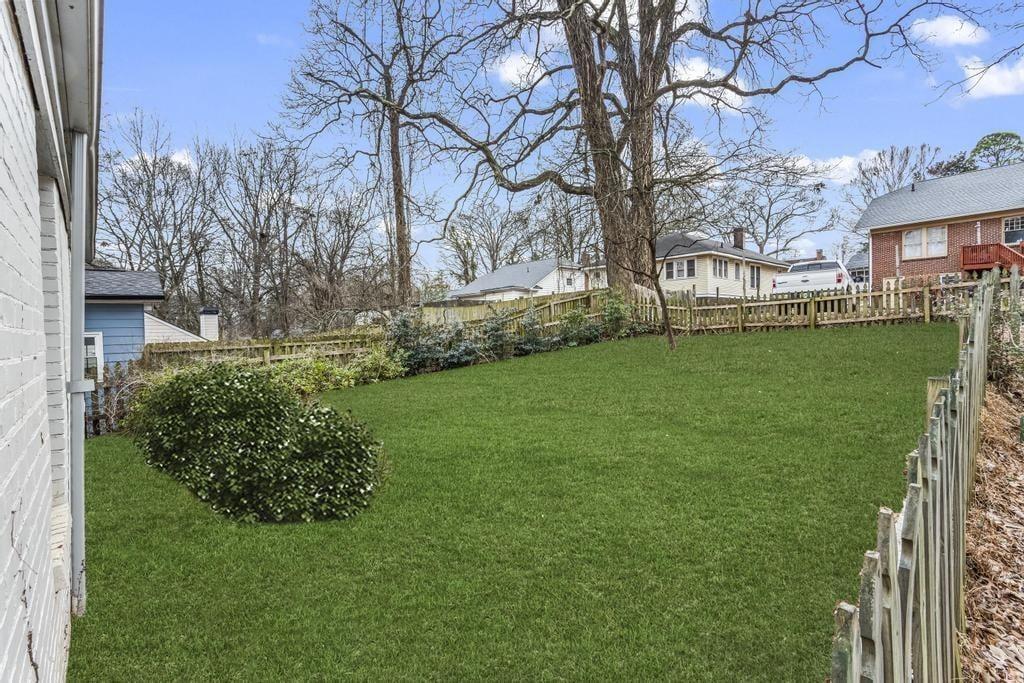 Byron Dr Sw, Atlanta, GA 30310