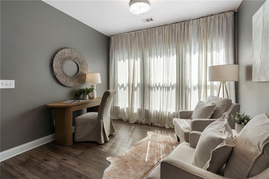 Hanlon Way, Alpharetta, GA 30009