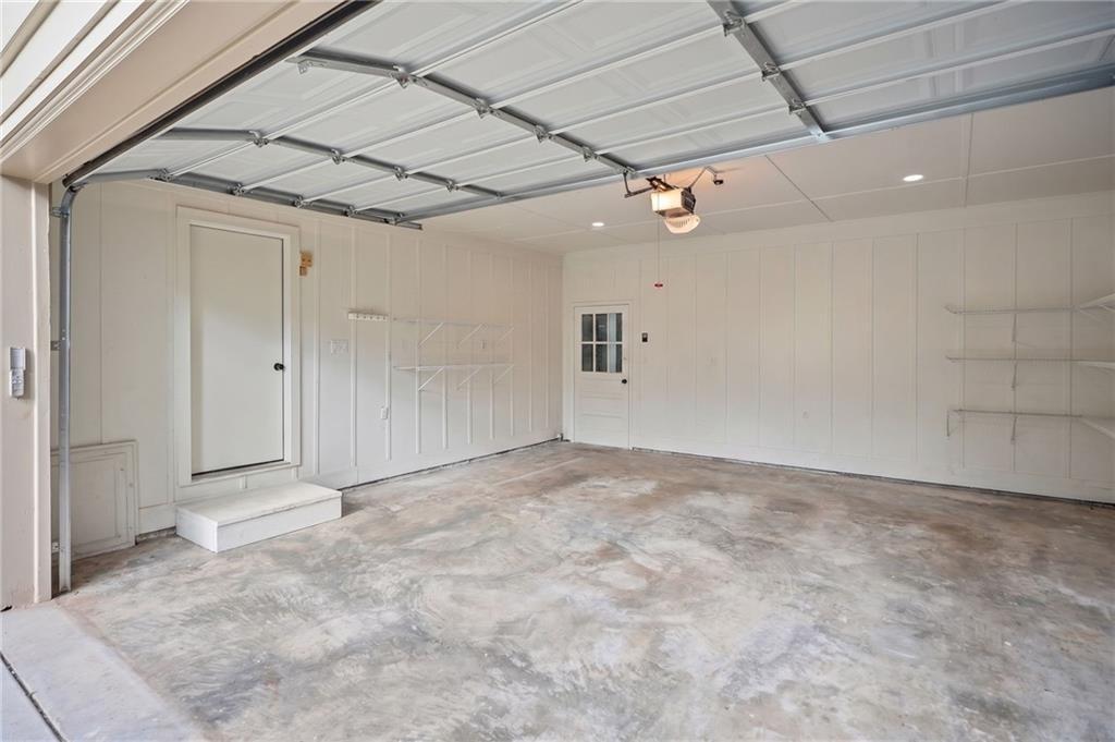 Helmsdale Dr Ne, Atlanta, GA 30345