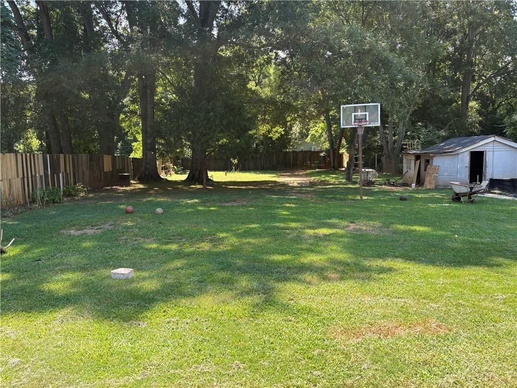 Glen Iris Dr, Monroe, GA 30655