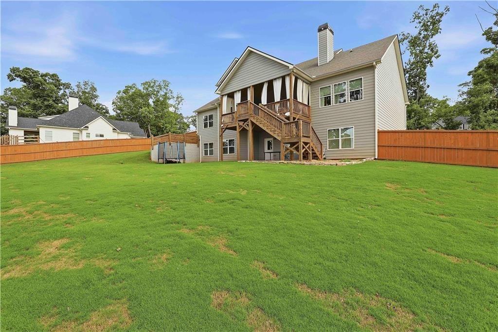 W Wind Ct, Tyrone, GA 30290
