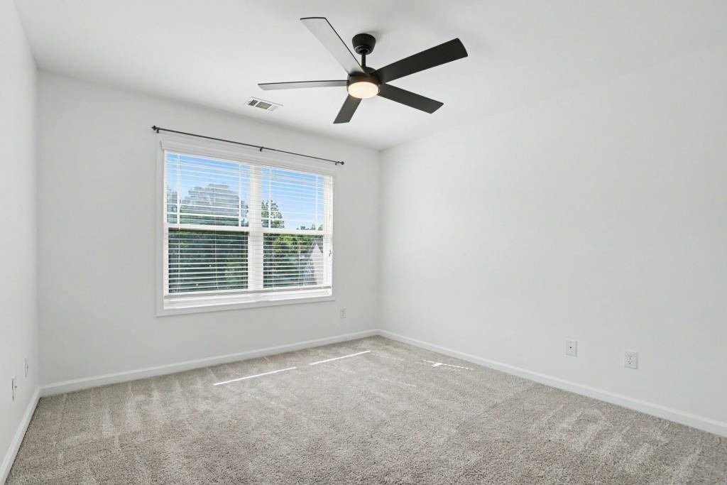 Shady Lake Cir, Gainesville, GA 30507