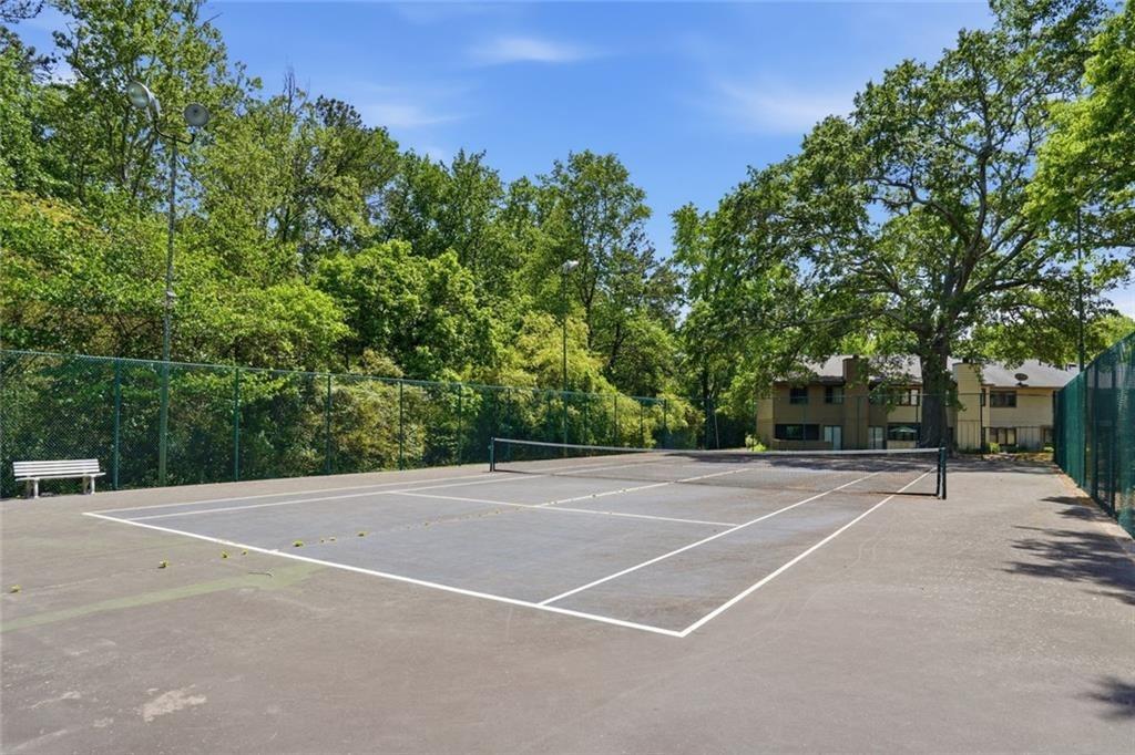 Cedar Canyon Dr Se, Marietta, GA 30067