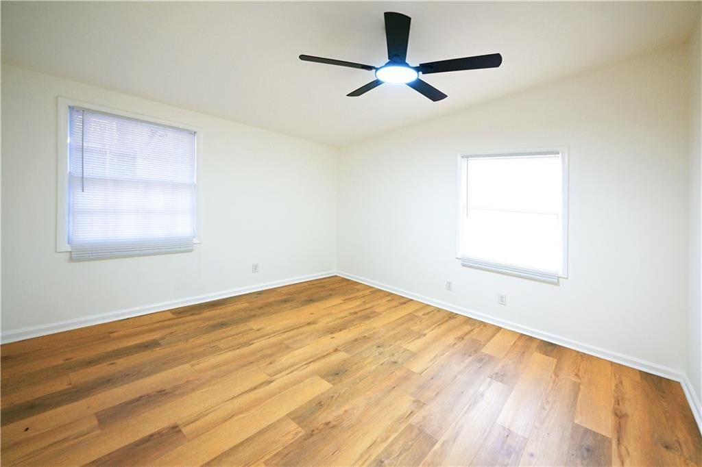 Lucia Dr Se, Smyrna, GA 30082