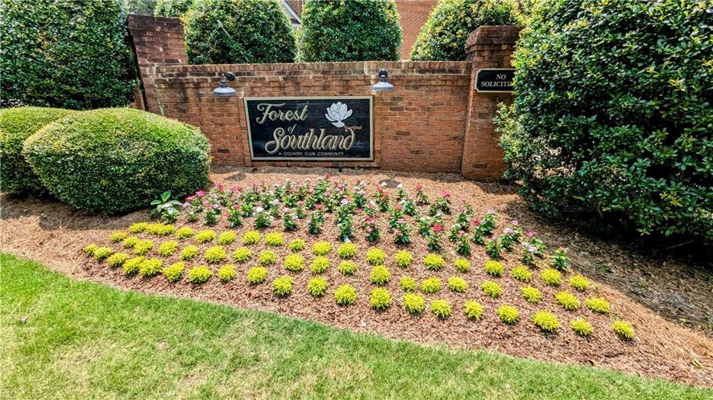 Southland Forest Dr, Stone Mountain, GA 30087