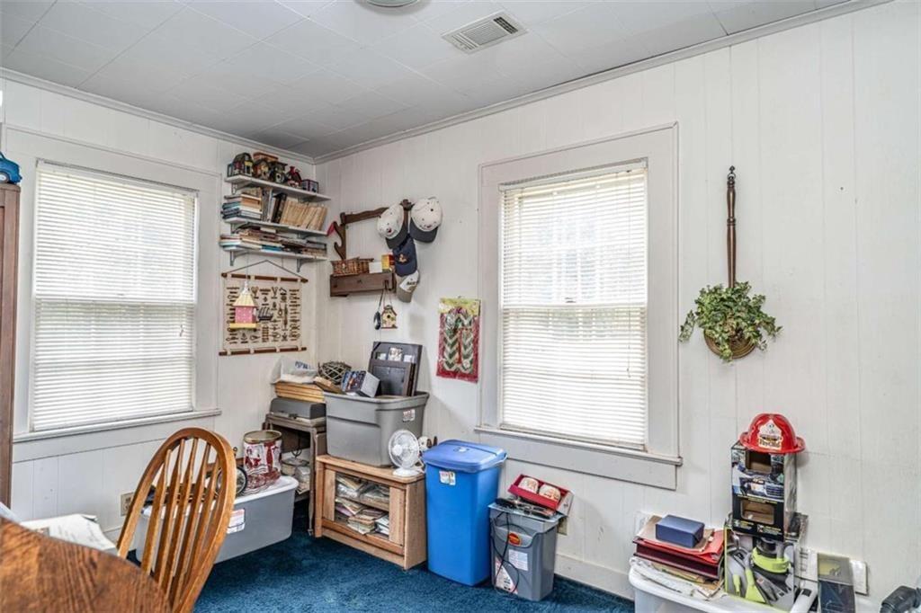 Spring Cir Se, Lindale, GA 30147