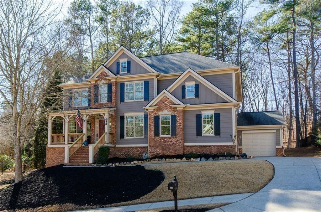 Crescent Cir, Canton, GA 30115