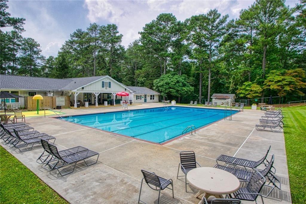 Britton Dr, Villa Rica, GA 30180
