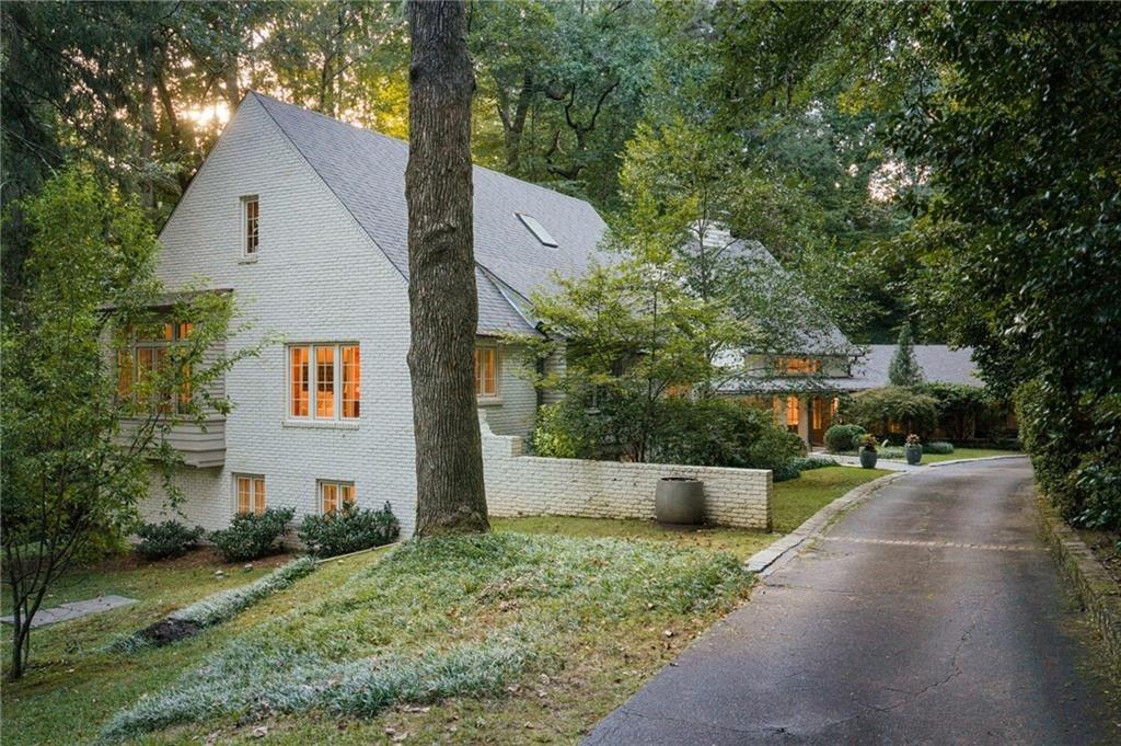 W West Conway Dr Nw, Atlanta, GA 30327