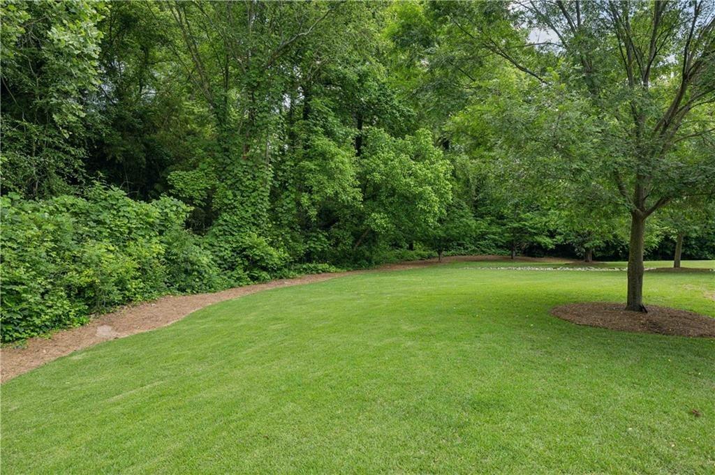 White Oak Ln, Decatur, GA 30032
