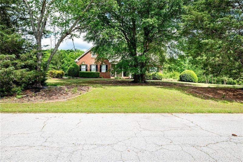 Pecan Plantation Ct, Loganville, GA 30052