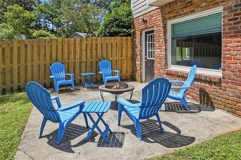 Hamlin Dr Sw, Marietta, GA 30064