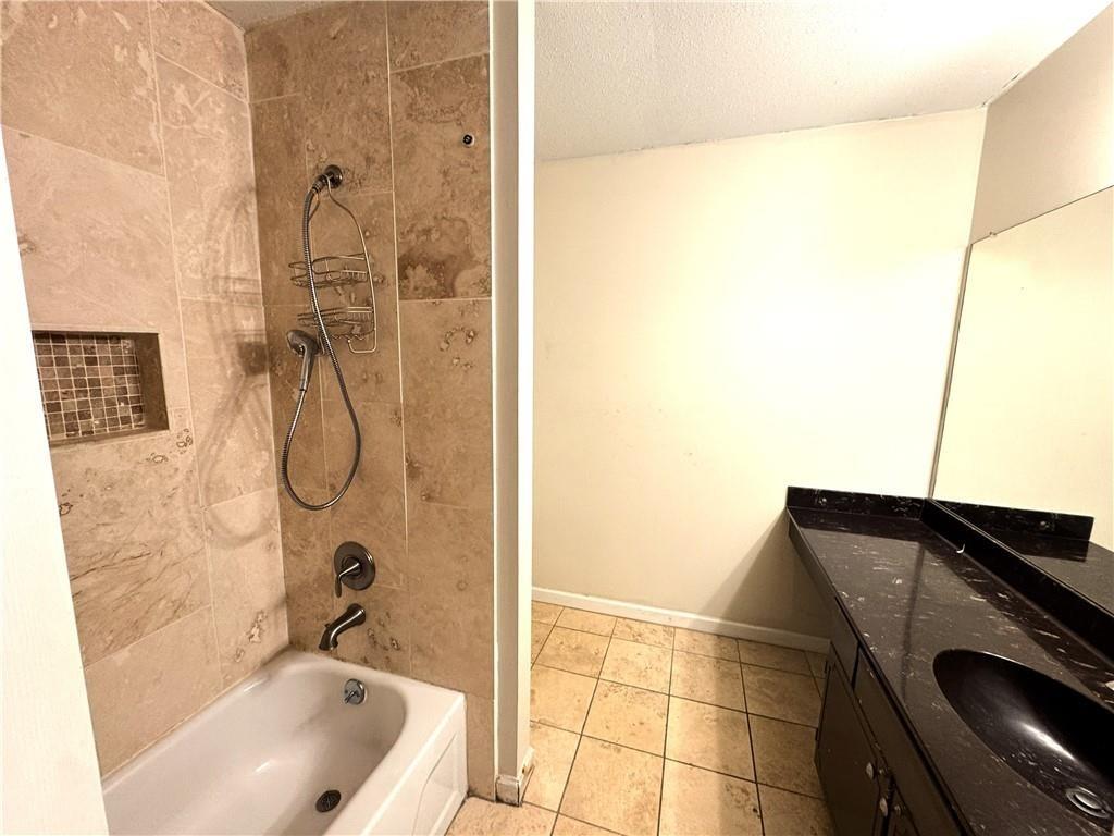 Hawthorne Ter, Peachtree Corners, GA 30092