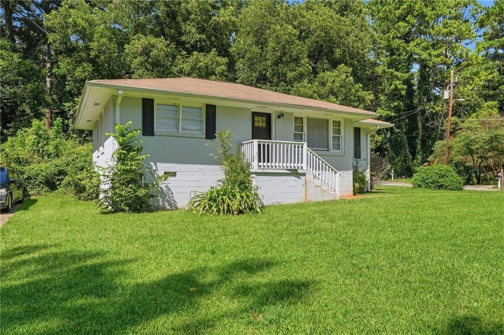 Timber Valley Ct, Decatur, GA 30032