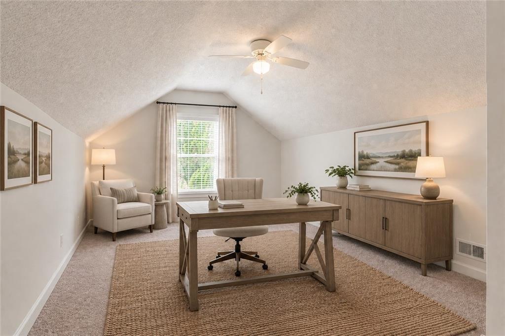 Laurel Oaks Ln, Jefferson, GA 30549