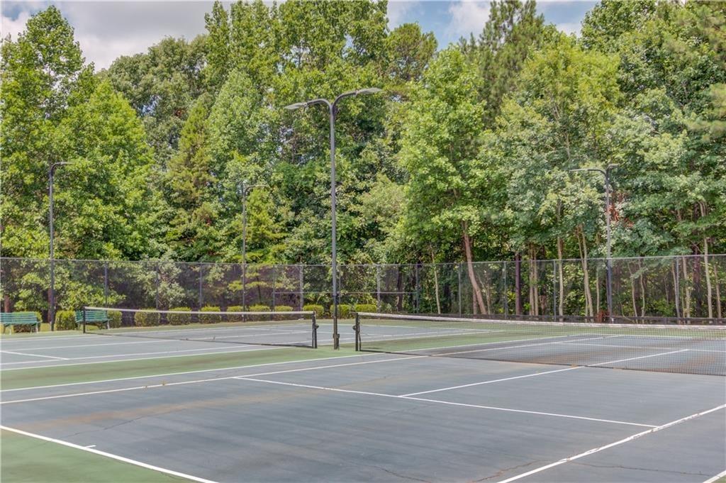 Hope Rd, Gainesville, GA 30507