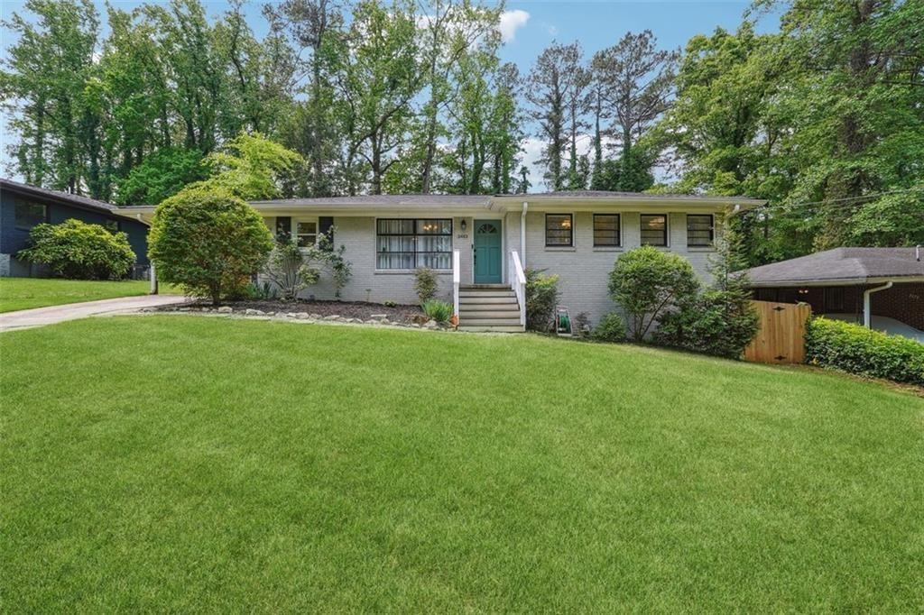 Glensford Dr, Decatur, GA 30032