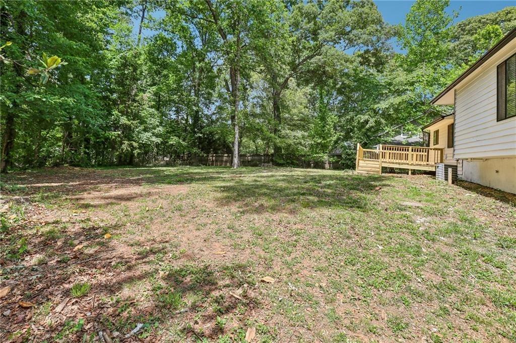 Gibson Dr, Acworth, GA 30102