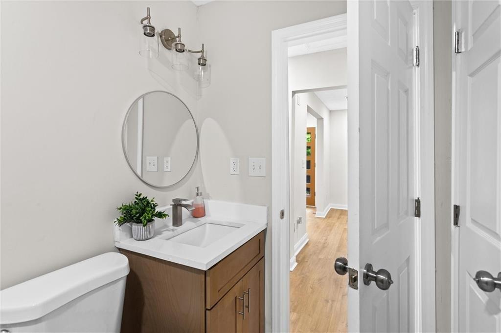 Willa Dr, Decatur, GA 30032