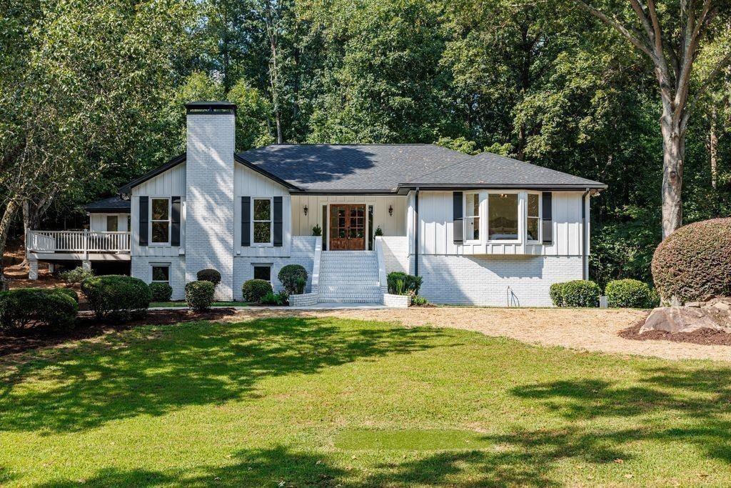 Oakhaven Dr, Roswell, GA 30075