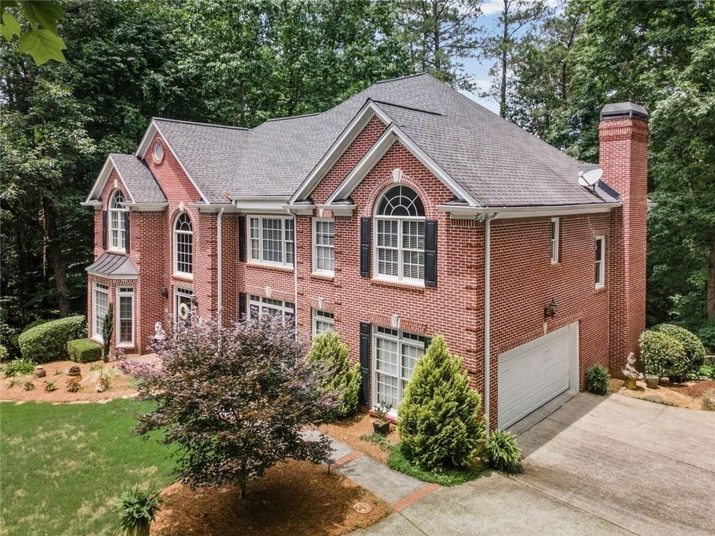 Fawn Glen Dr, Roswell, GA 30075