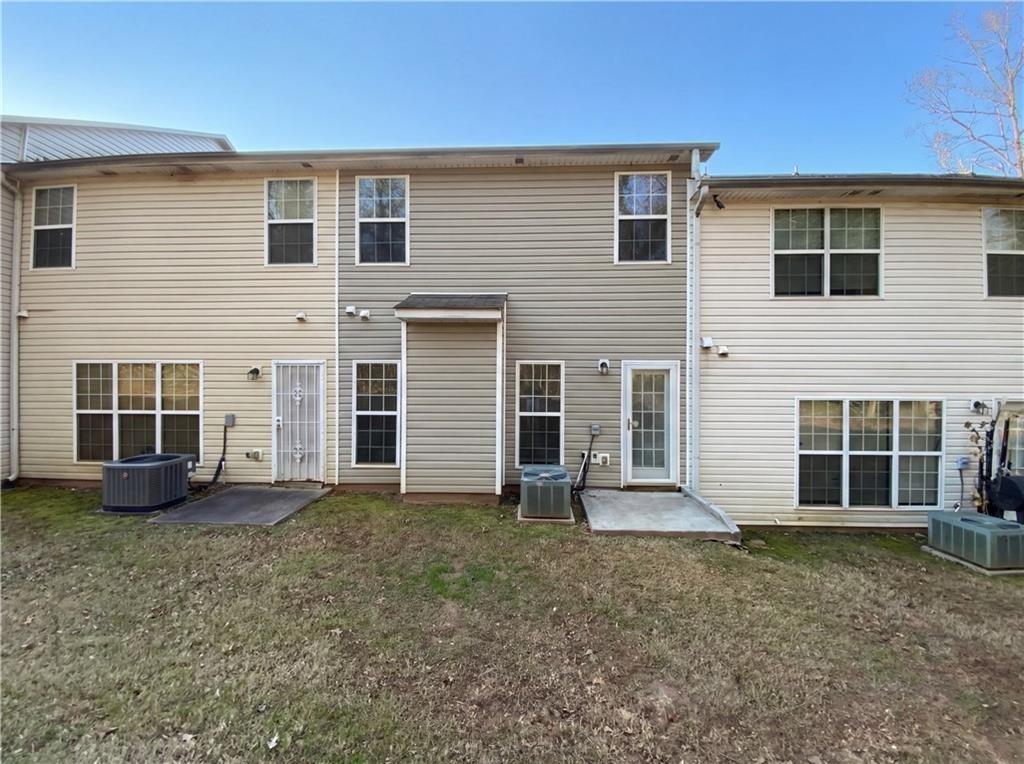 Kaden Dr, Jonesboro, GA 30238