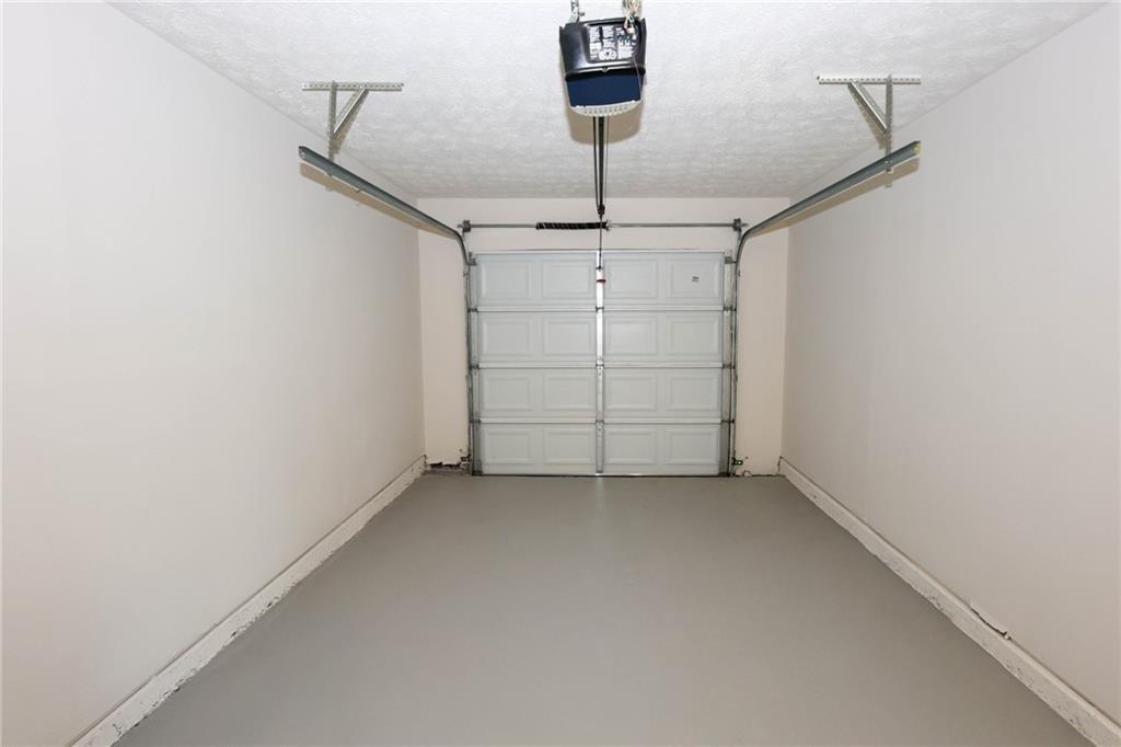 Blackwatch Cir Sw, Marietta, GA 30008