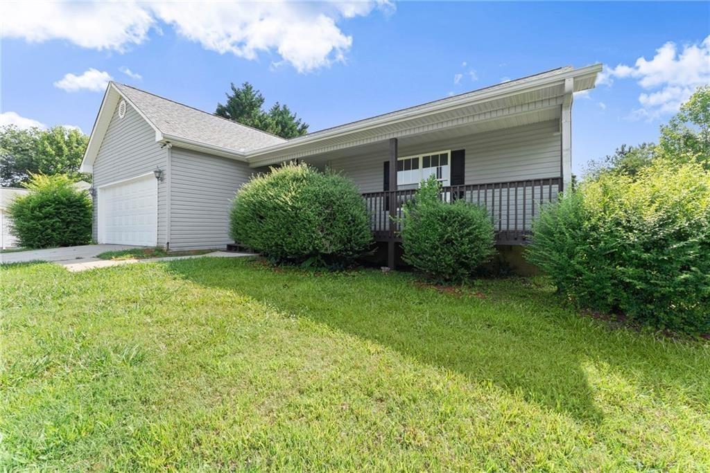 Ash Wood Ln, Cleveland, GA 30528