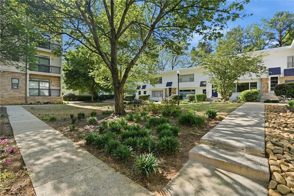 Cheshire Bridge Rd Ne, Atlanta, GA 30324