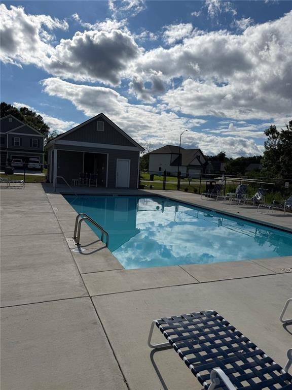 Sycamore Dr, Calhoun, GA 30701