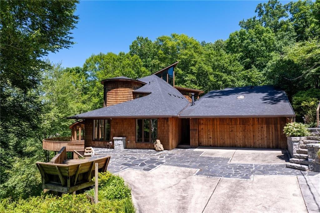 Laurel Dr Ne, Atlanta, GA 30342