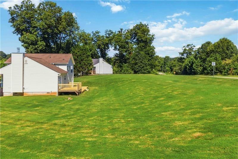 Skyland Ct, Winder, GA 30680