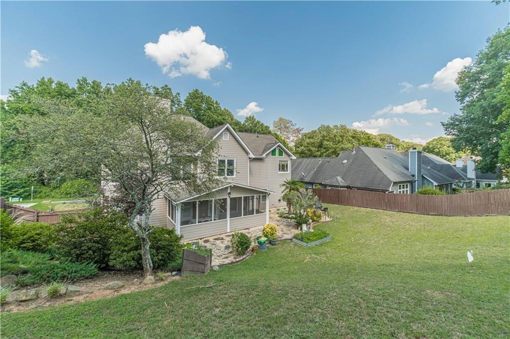 Hadaway Trl, Lawrenceville, GA 30043
