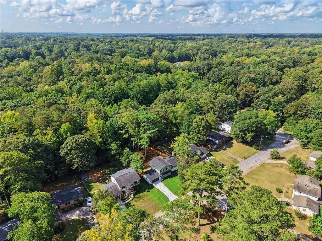 Carrollwood Dr, Stone Mountain, GA 30083
